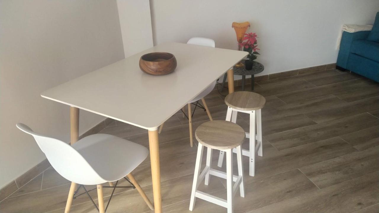 Apartamento Estudio En Chinasol Primera Linea Playa San Cristobal Almuñécar Kültér fotó