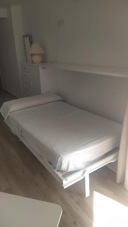 Apartamento Estudio En Chinasol Primera Linea Playa San Cristobal Almuñécar Kültér fotó